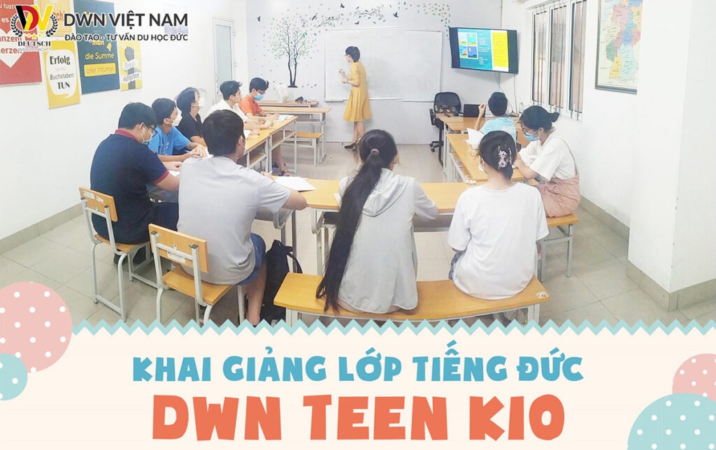 Khai giảng lớp tiếng Đức tuổi teen K10